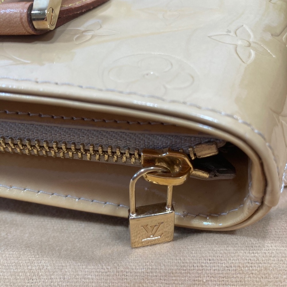 Louis Vuitton Monogram Vernis Houston Tote - Picture 8 of 15